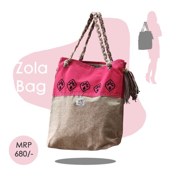 Buy CAPRESE Zola Zipper Closure Faux Leather Womens Casual Tote Handbag |  Shoppers Stop