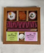 GIFT HAMPER