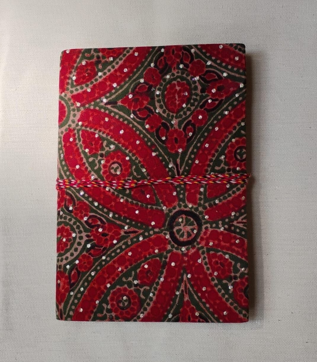 WhatsApp Image 2025-10-28 at 12.54.54_7aaf135c HAND MADE PAPER DIARY (SMALL) - Image 1