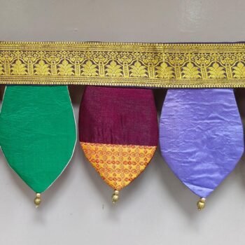 KHAN TORAN (4 FEET) WITH MIRROR