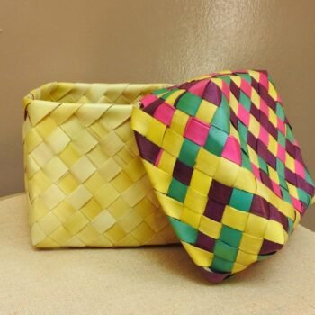 MULTICOLORED PALM LEAF SQUARE BOX